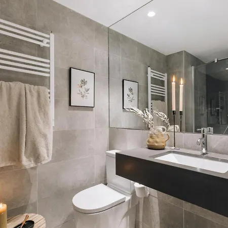 Atalaya - 2 Bedrooms In Eixample Esquerra