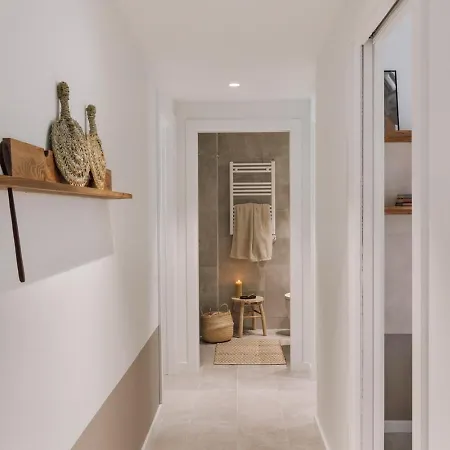 Atalaya - 2 Bedrooms In Eixample Esquerra Apartment Barcelona