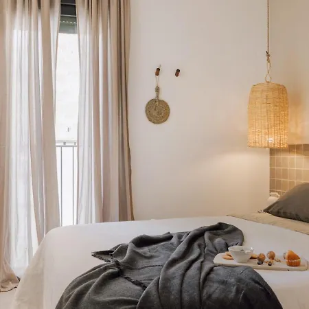 Atalaya - 2 Bedrooms In Eixample Esquerra *